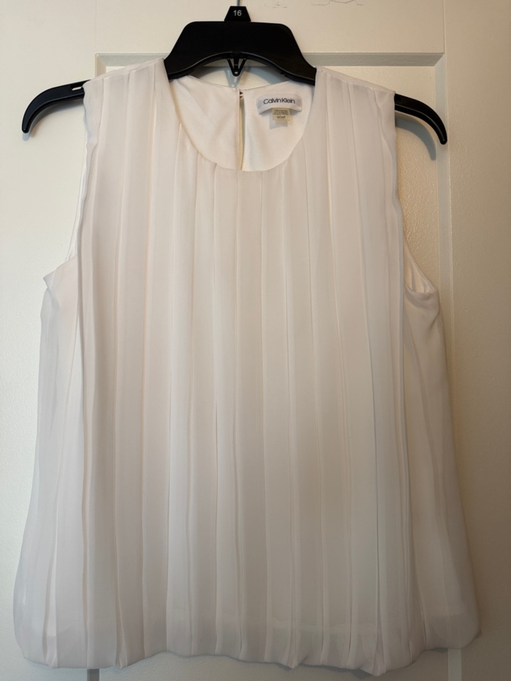 Calvin Klein White Pleated Sleeveless Camisole